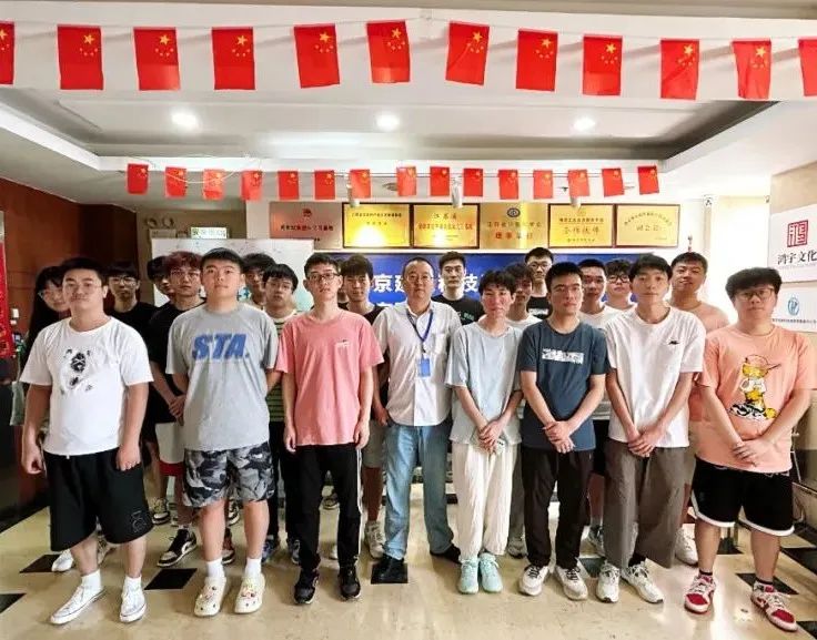 近期結(jié)班留影 | 百尺竿頭，更進(jìn)一步，加